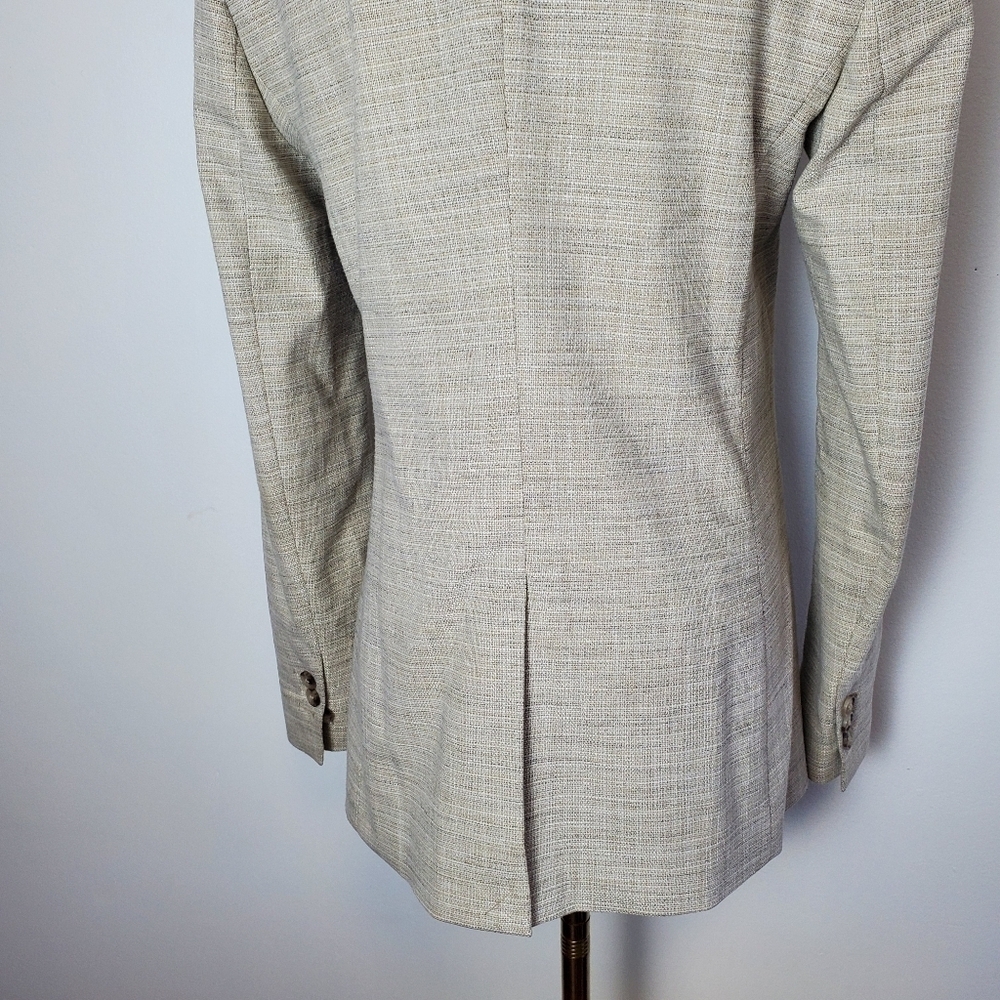 RW&CO Faux Double-Breasted Taupe Blazer - Picture 5 of 9